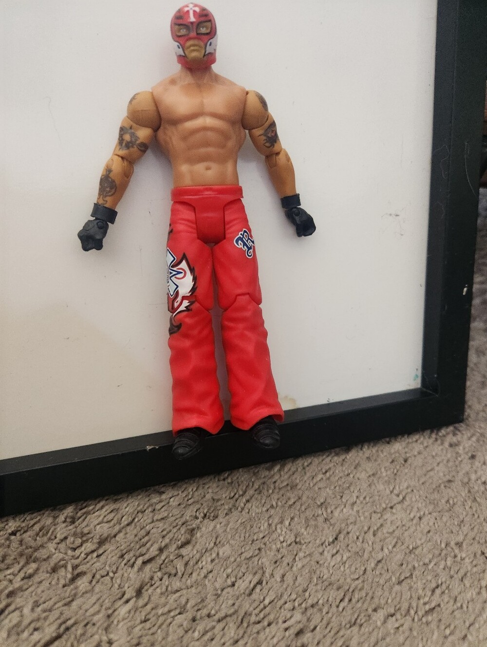 WWE Rey Mysterio Signature Series 3 Mattel Wrestling Action Figure - Picture 2 of 4